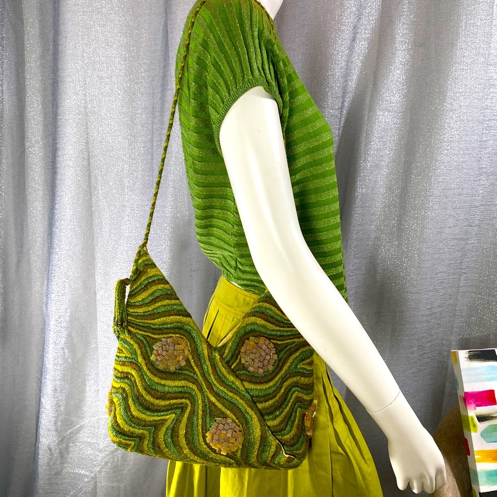 ✨HP✨VINTAGE PRISTINE Textured Intricate Embroidery Circles of Tight Media Bag - Picture 4 of 17